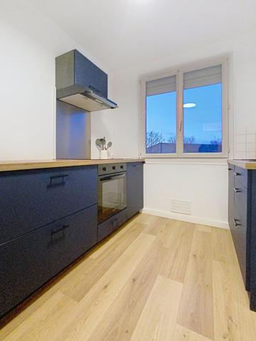 Appartement Angers 2 pièce(s), stationnement