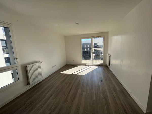 Appartement Cergy 3 pièces 57.73 m2 + Parking