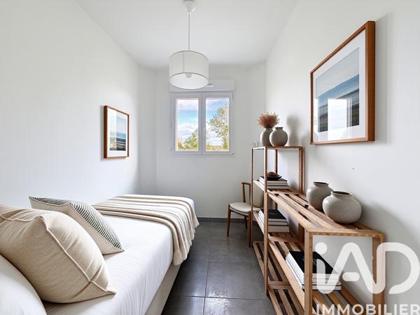 Immeuble à vendre 131 m² Vendres