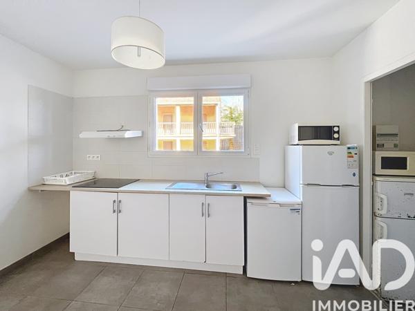 Immeuble à vendre 131 m² Vendres