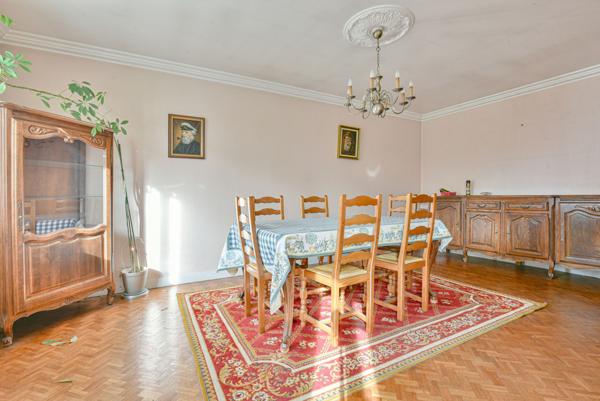 Maison 5 pièces - 133 m² Exclusivité efficity