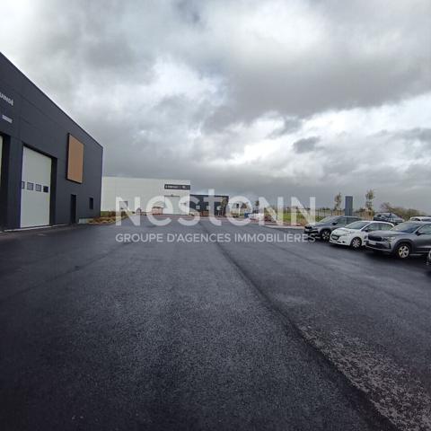 A vendre Local d'activité Neuf Vannes 300m²