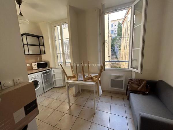 Location Appartement 1 pièces 20 m2 à Aubagne