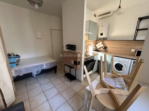Location Appartement 1 pièces 20 m2 à Aubagne