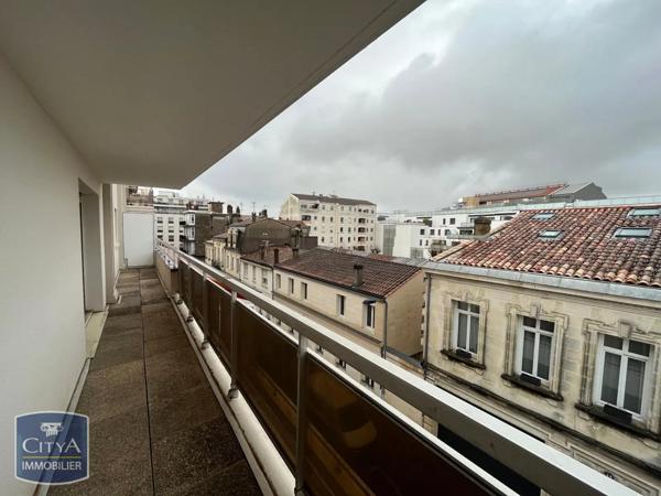 Appartement à louer 2 pièces 54.05m²