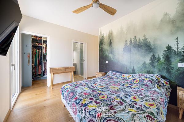 Rooftop et double terrasses avec vue imprenable à Caluire