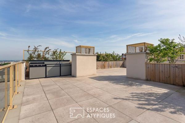 Rooftop et double terrasses avec vue imprenable à Caluire