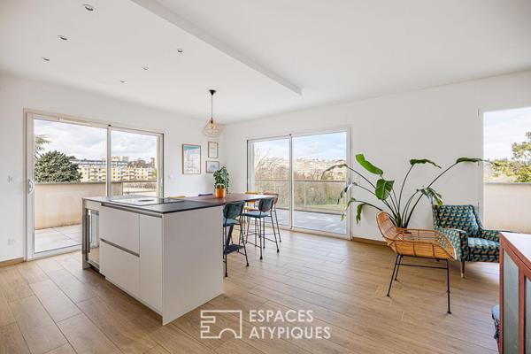 Rooftop et double terrasses avec vue imprenable à Caluire