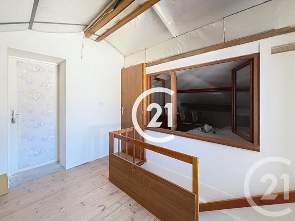 Maison à vendre  3 pièces - 122 m2 CHATEAUBERNARD - 16