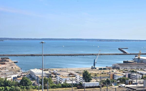 Appartement à vendre    6 pièces • 137,34 m2 Brest