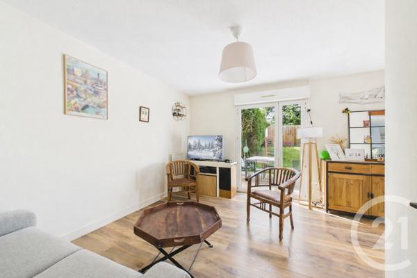 Maison à vendre  4 pièces - 86 m 2   EYSINES  - 33