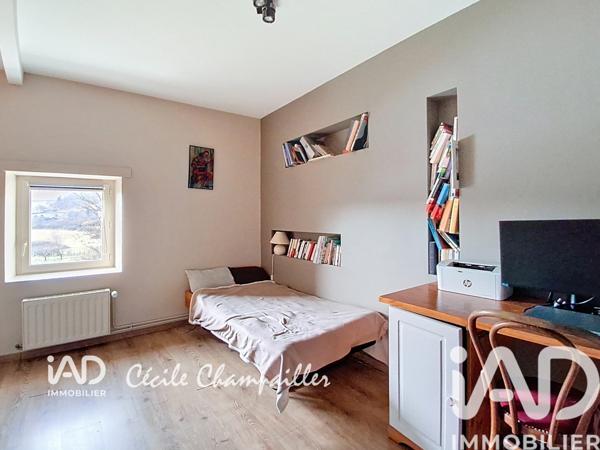 Maison à vendre 7 pièces 153 m² La Chapelle-Villars