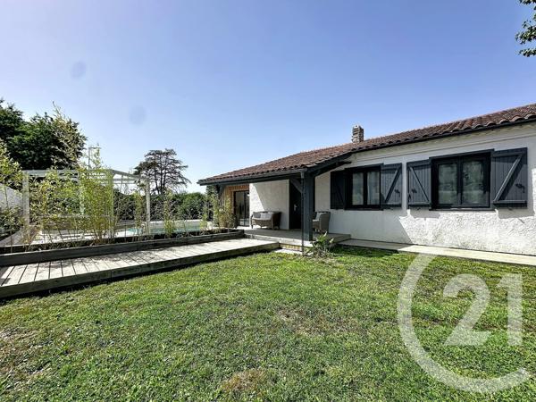 Maison à vendre  4 pièces - 101,20 m 2   GUJAN MESTRAS  - 33