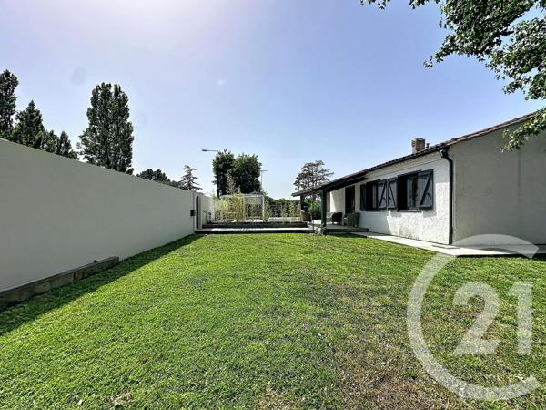 Maison à vendre  4 pièces - 101,20 m 2   GUJAN MESTRAS  - 33