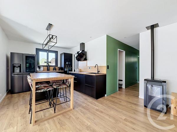 Maison à vendre  4 pièces - 101,20 m 2   GUJAN MESTRAS  - 33