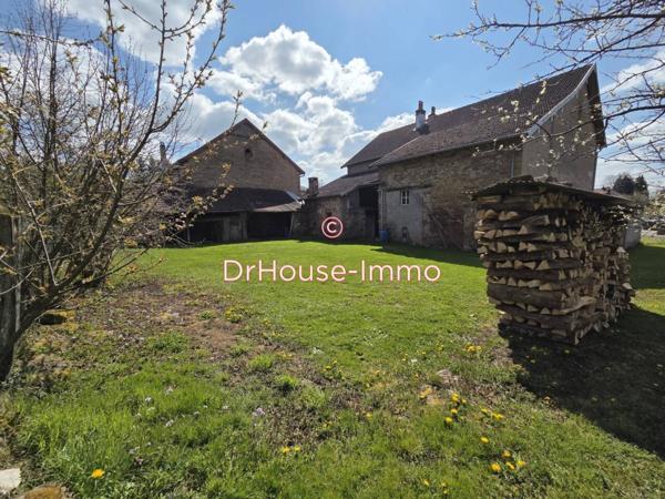 Maison à vendre 4 pièces de 146 m²