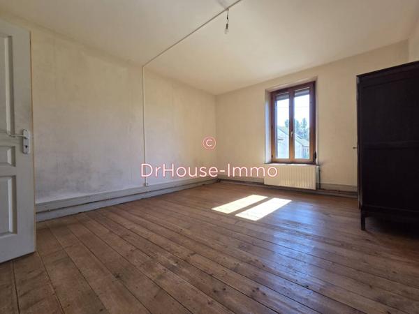 Maison à vendre 4 pièces de 146 m²