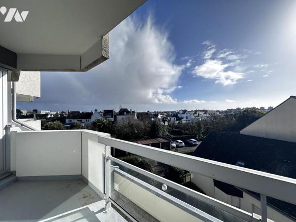 A VENDRE VANNES  - APPARTEMENT AVEC TRAVAUX - VUE DEGAGEE
