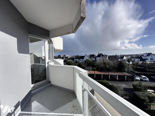 A VENDRE VANNES  - APPARTEMENT AVEC TRAVAUX - VUE DEGAGEE