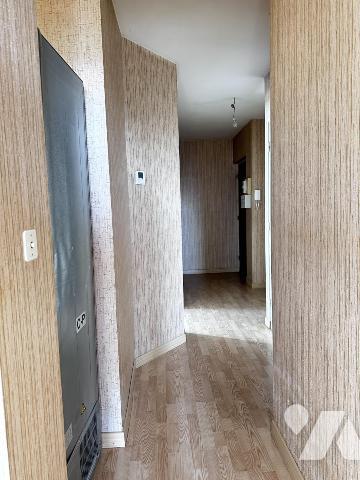 A VENDRE VANNES  - APPARTEMENT AVEC TRAVAUX - VUE DEGAGEE