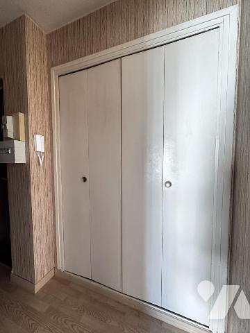 A VENDRE VANNES  - APPARTEMENT AVEC TRAVAUX - VUE DEGAGEE