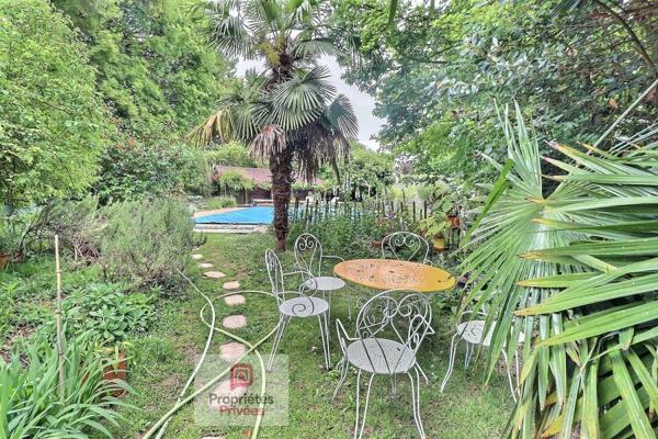 Maison familiale 5 chambres - 209 m² - Sous-sol 160 m² - Piscine - Jardin - Chauffage par Géothermie
