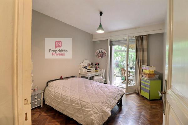 Maison familiale 5 chambres - 209 m² - Sous-sol 160 m² - Piscine - Jardin - Chauffage par Géothermie