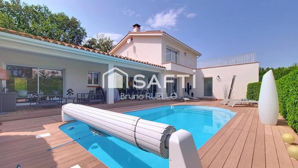 Villa d'architecte à Saint-Jean-Pla-de-Corts (66490)