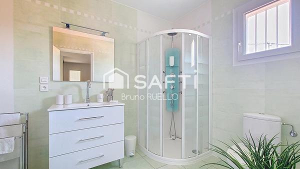 Villa d'architecte à Saint-Jean-Pla-de-Corts (66490)