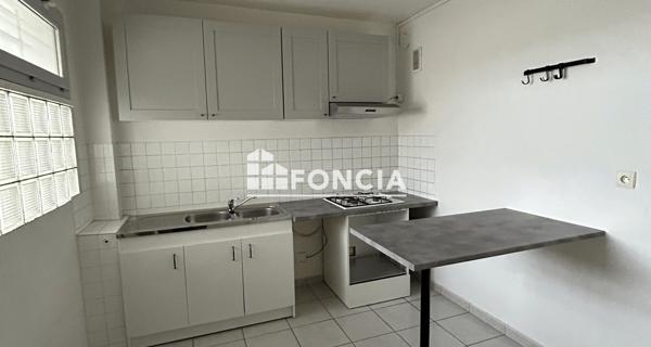 Location Appartement 2 pièces 66.42 m² - Clermont-ferrand 63000