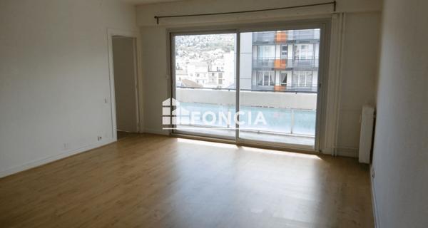 Location Appartement 2 pièces 66.42 m² - Clermont-ferrand 63000