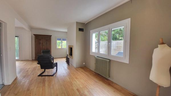 Maison Cugnaux 7 pièce(s) 214 m2  DPE D