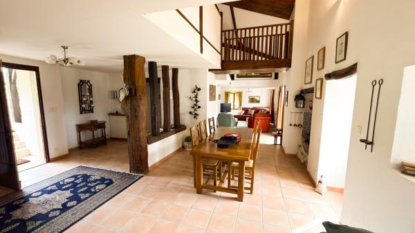 Maison à vendre à Piégut-Pluviers (24360) - Dordogne