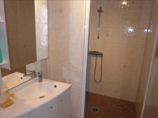 Maison à vendre |  Saint-Aigulin |  10 pièces | 220 m²