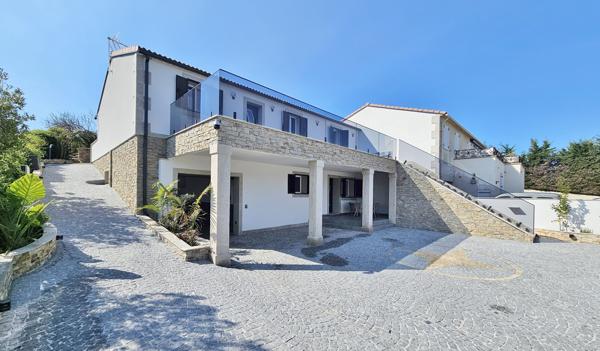 AJACCIO Mezzavia Superbe villa F4 + F2 avec piscine Ajaccio (20090)