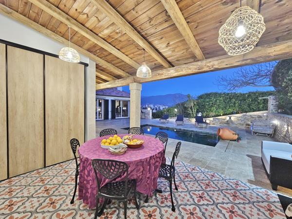 AJACCIO Mezzavia Superbe villa F4 + F2 avec piscine Ajaccio (20090)