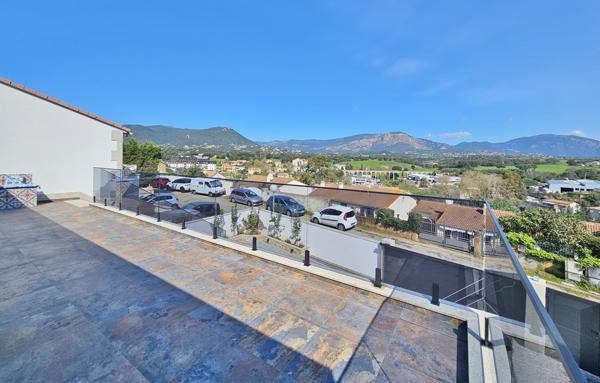 AJACCIO Mezzavia Superbe villa F4 + F2 avec piscine Ajaccio (20090)