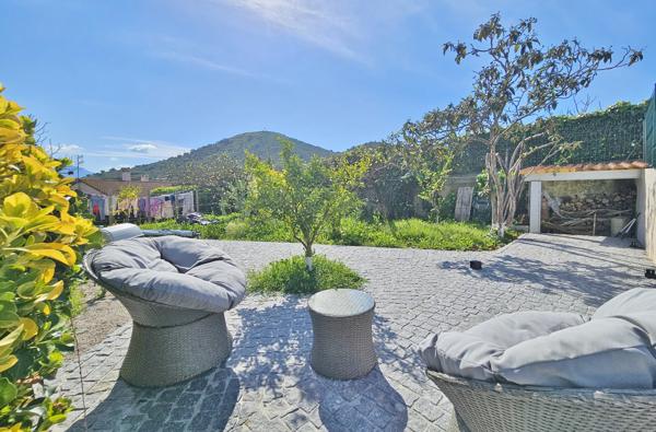 AJACCIO Mezzavia Superbe villa F4 + F2 avec piscine Ajaccio (20090)