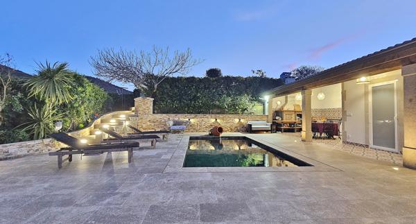 AJACCIO Mezzavia Superbe villa F4 + F2 avec piscine Ajaccio (20090)