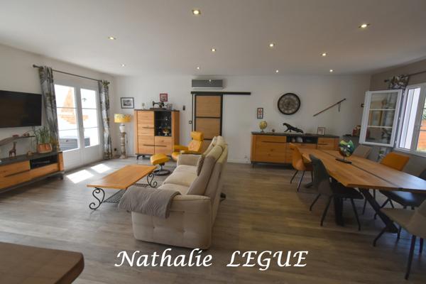 Vendée (85) entre CHALLANS et NOIRMOUTIER BEAUVOIR sur MER  Maison à vendre 8 pièces , 160 m², 4 chambres , 1 bureau ,3 WC garage terrain clos 1543m²