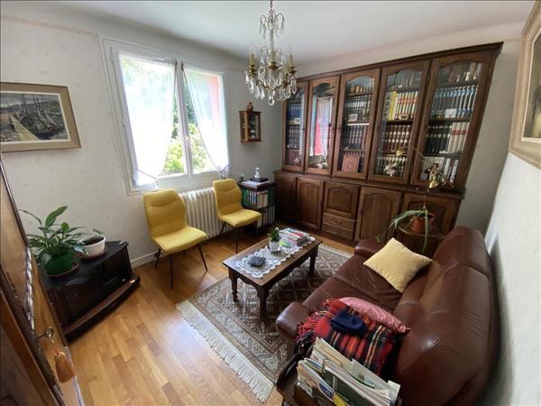 Maison à vendre |  Aigurande |  6 pièces | 114 m²