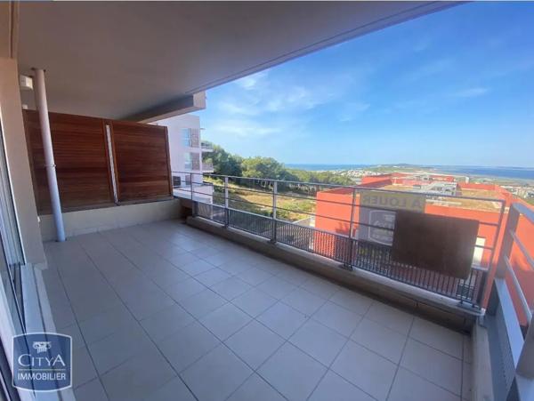 Appartement à louer 4 pièces 83.72m² Sète (34200)