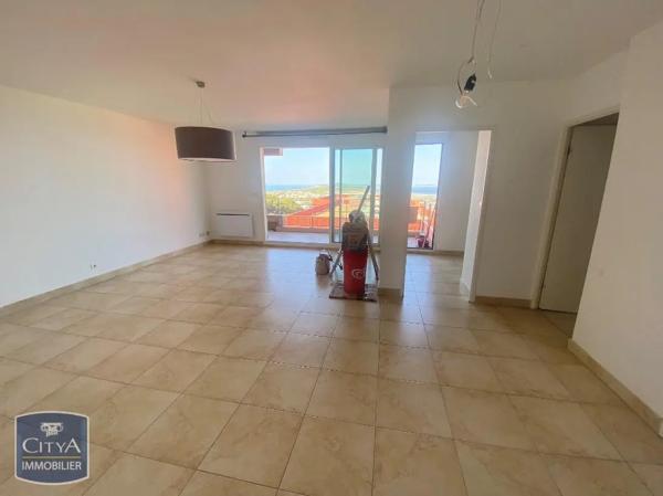 Appartement à louer 4 pièces 83.72m² Sète (34200)