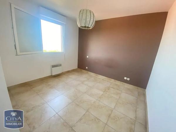 Appartement à louer 4 pièces 83.72m² Sète (34200)
