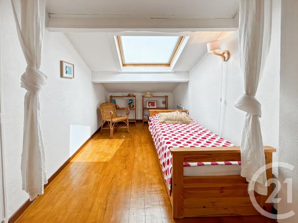 Appartement T4 à vendre  4 pièces - 78,79 m2 L ILE ROUSSE - 202