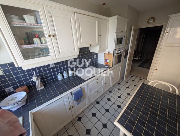 Appartement Poitiers 5 pièce(s) 105.54 m2