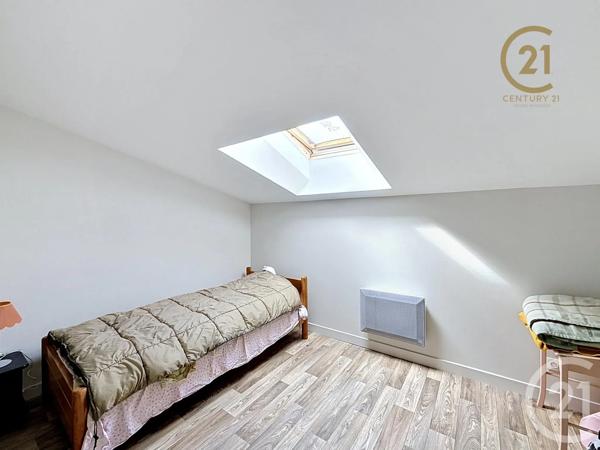 Maison à vendre  6 pièces - 174 m 2   SOUCIEU EN JARREST  - 69
