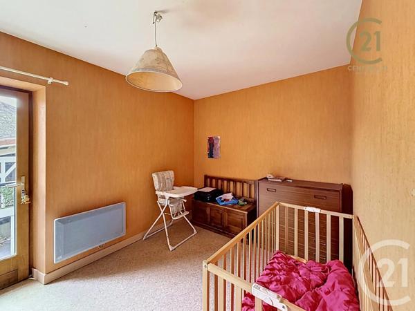 Maison à vendre  6 pièces - 174 m 2   SOUCIEU EN JARREST  - 69