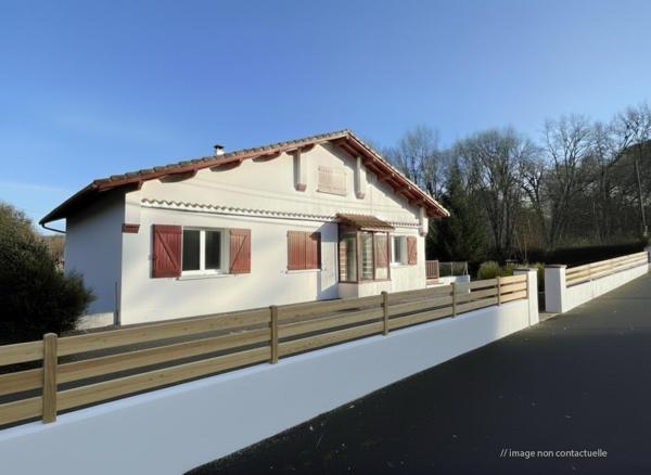 Maison à ARBONNE (64210)