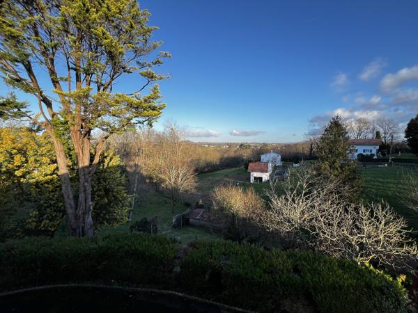 Maison à ARBONNE (64210)